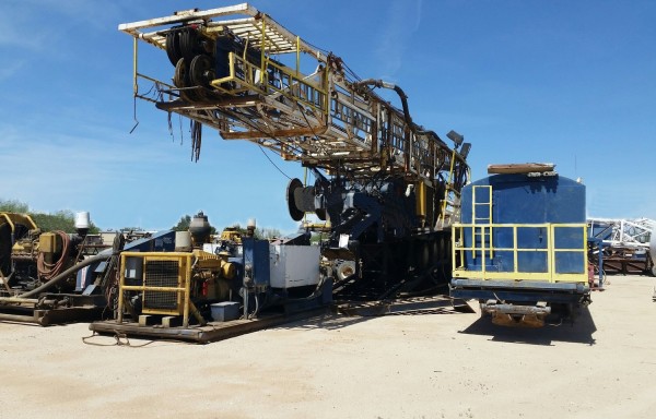 CONTINENTAL EMSCO “B” LINE S45E 450HP TRAILER MOUNTED DRILLING RIG