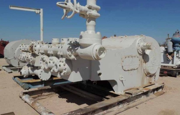 CONTINENTAL EMSCO FB-1600 OEM TRIPLEX PUMP