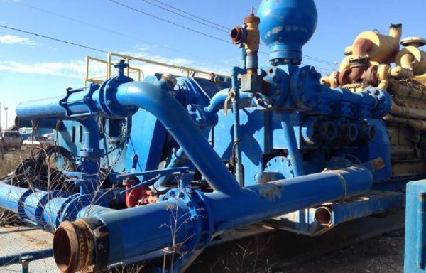MZ-9 F.E.S. 1000HP TRIPLEX PUMP W/ CAT 398
