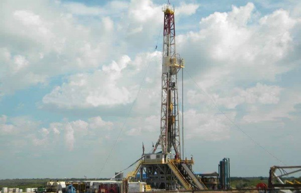 NATIONAL OILWELL 80UE 1000HP ELECTRIC DRILLING RIG
