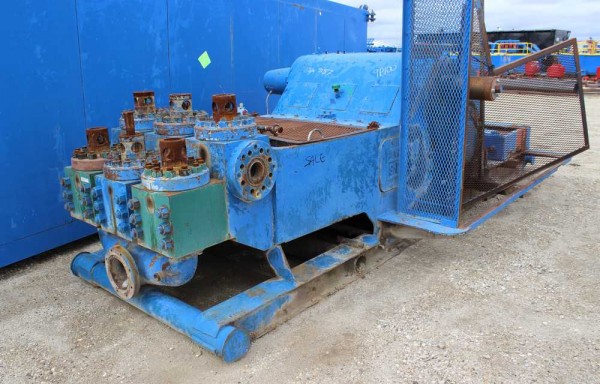 NATIONAL OILWELL 9-P-100 TRIPLEX MUD PUMP