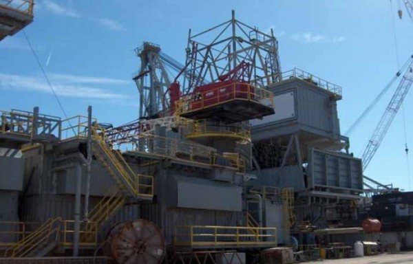 OILWELL E-3000 DRILLING RIG